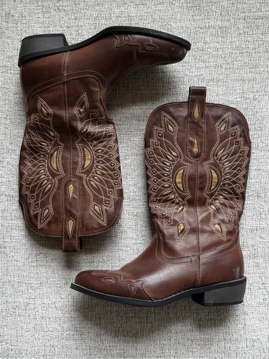 T.J.Maxx Shoes - T.J.Maxx Brown Western Cowboy Boots